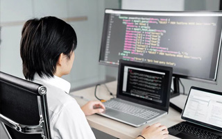 三沙 ,php声明和调用变量的符号是什么？